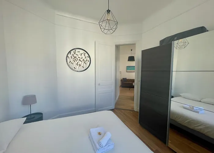 Charming - Apartment *